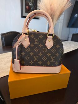 Woman lexury bags