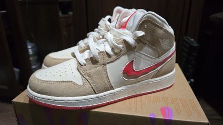 Jordan Mid PB & Jelly,  6 Youth/7.5 Womans