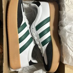 New Adidas Berreda 6.5M/7.5W Green/White