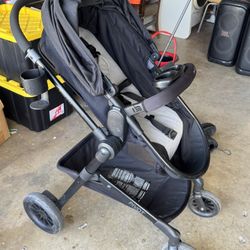 Evenflo stroller/ car seat combo 