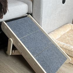 Adjustable Wooden Pet Ramp – Perfect for Small Dogs or Senior Pets!