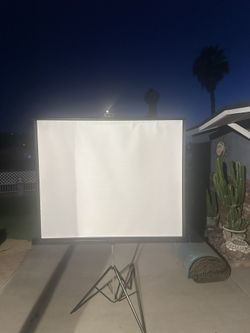 Outdoor Movie Screen 75”