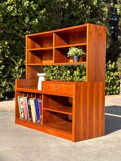 Danish Modern Modular Wall Unit Credenza Expanding Media Console Desk