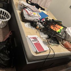 Full Size Bed With Drawers 