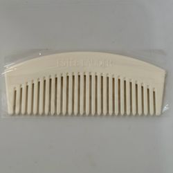 Estee Lauder Wide Tooth Hair Comb Ivory Cream 5 3/4” Travel Pocket Comb NEW