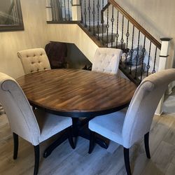 Dining Table With 4 Chairs 
