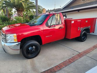 CHEVY 3500HD UTILITY TRUCK (GAS)