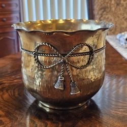 Vintage Solid Brass Pot Mcm Hollywood Recency / Decor / Antique / Furniture / Flower Pot / Collectible / Memorabilia / Garden / Living Room / Kitchen 