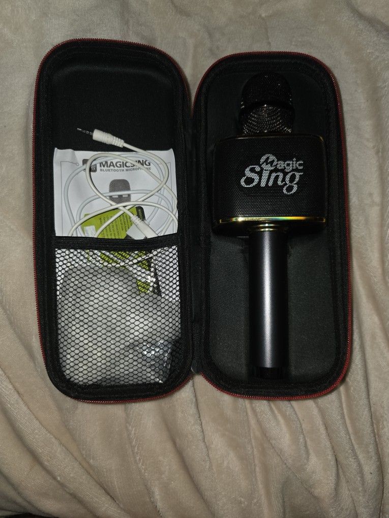 Magic Sing Bluetooth Microphone Rechargeable 