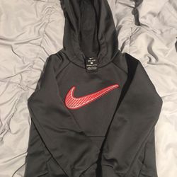 Nike hoodie 3t