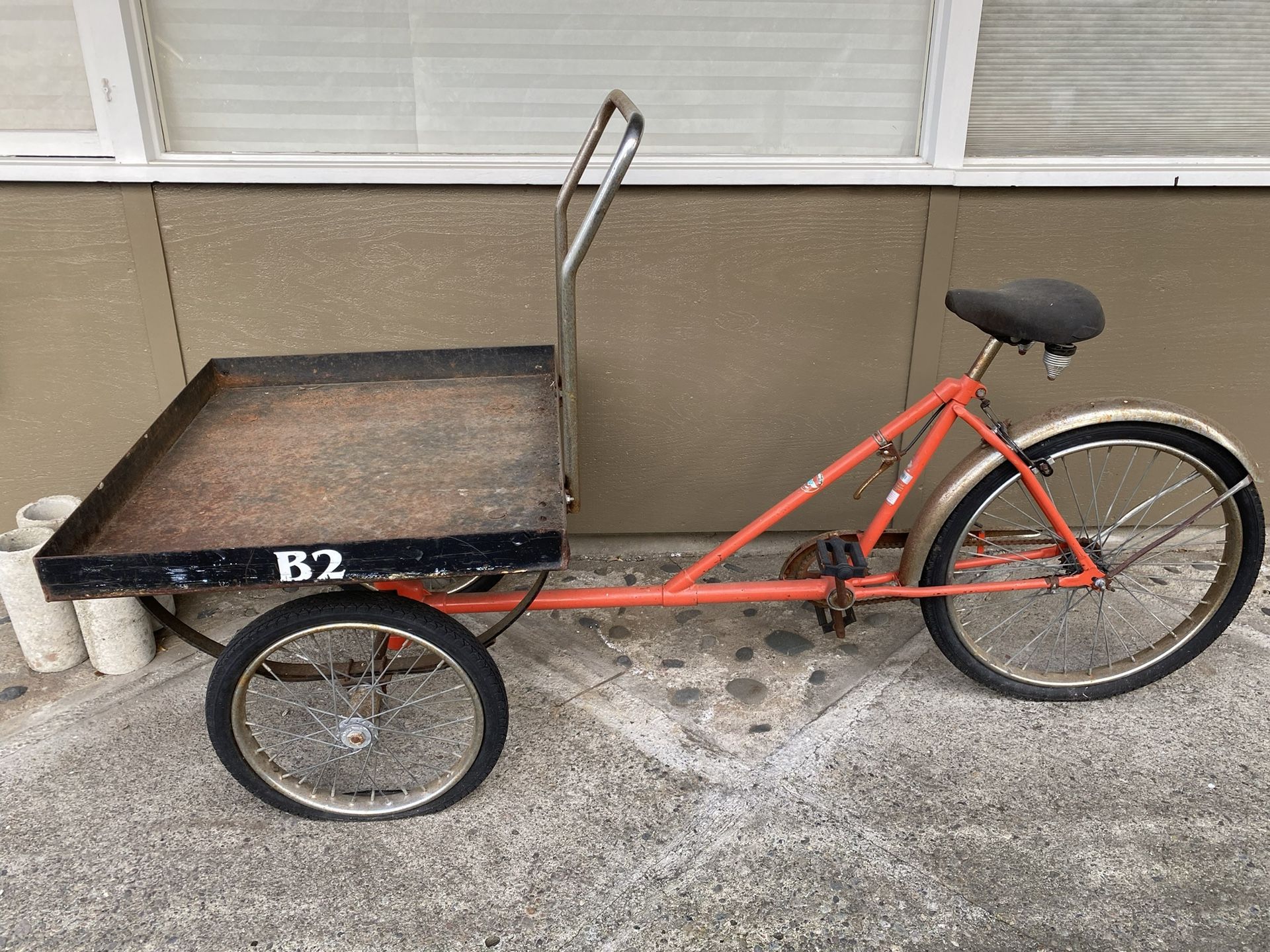 Works man Cycle Trike Delivery Bike