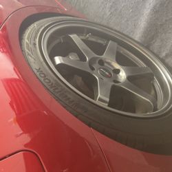 Infinti/ Nissan Rims / Tire 19 Inch 