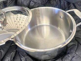 ** All-Clad Stainless Steel 6 quart Strainer **