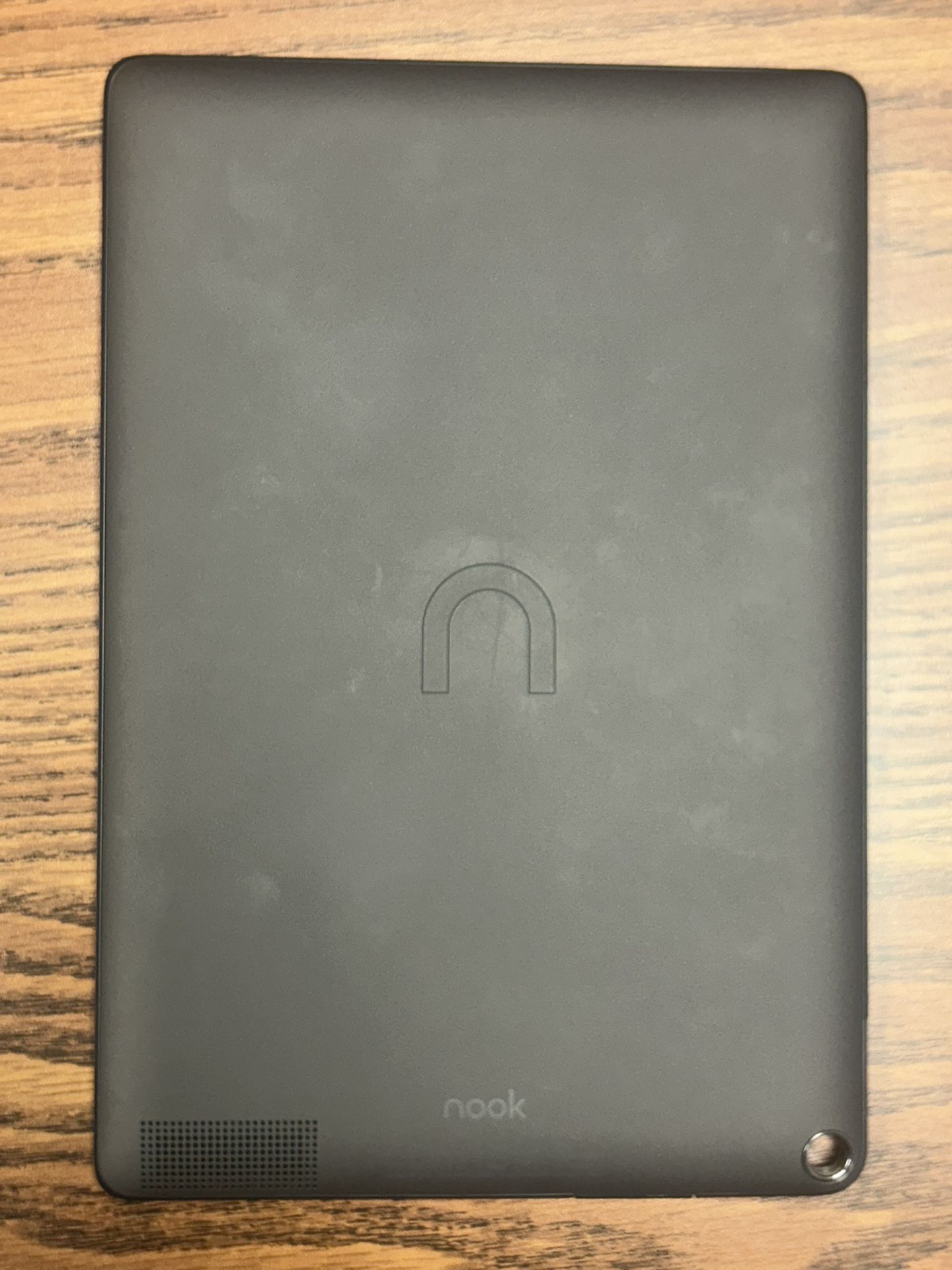 Barnes & Noble Nook Tablet – eReader (No Charger)