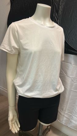 Short size L shirt smal