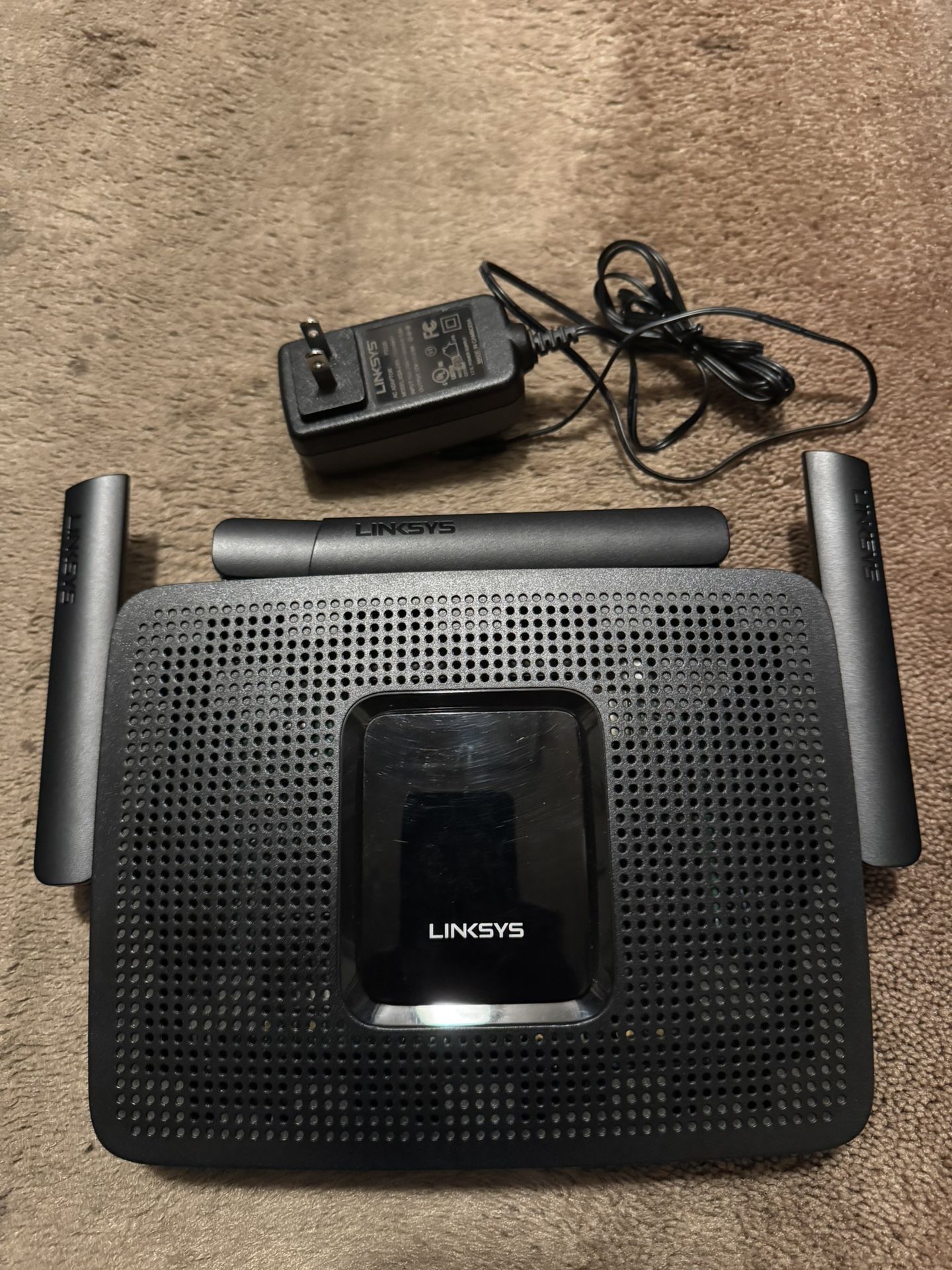 Linksys - AC2200 Tri-Band Mesh WiFi 5 Router - Black Mr8300 Gigabit Ethernet