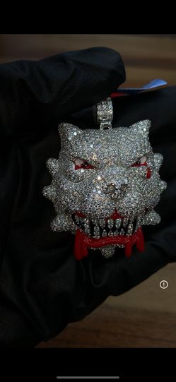 925 Silver With Moissanite Diamond Pendant 