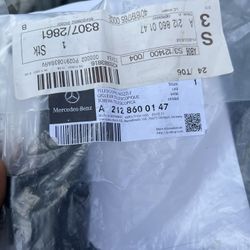 2010 Mercedes Benz Headlight Windshield Wiper Assembly 