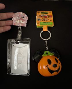 Disney Minnie Badge Reel & Mickey Halloween Keychain Set