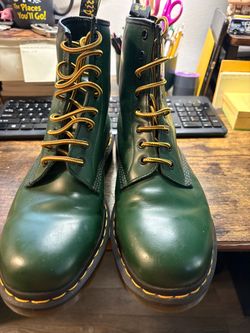 Dr. Martens 1460 Green Leather Boots size 11
