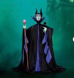 Disney Halloween 10 Ft Animated LED Maleficent with Lights and Music Animatronic