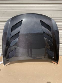 Brand New 2008 - 2015 Infiniti G Coupe G37 Q60 VIS Racing AMS Style Carbon Fiber Vented Hood
