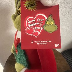 Mr Grinch Animated Doll That Sings And Dances 