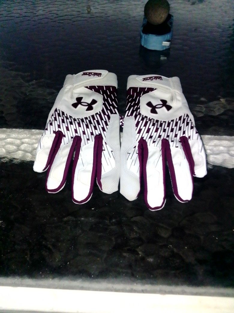 batting gloves 