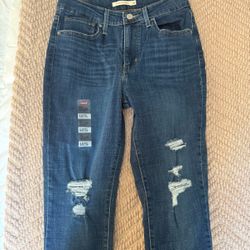 Free New Levi’s Jean