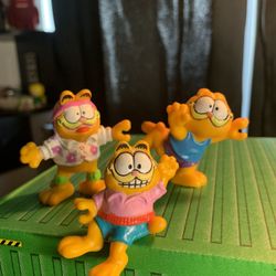 Vintage Garfield Figures