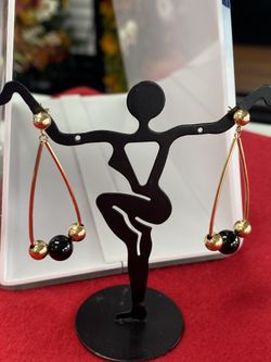 14K Dangle Earring