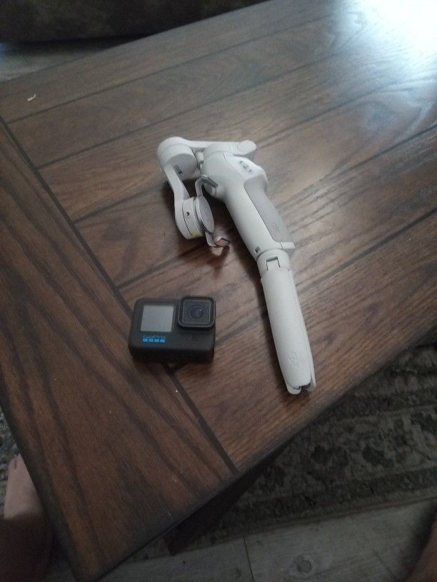GoPro And Phone Thing