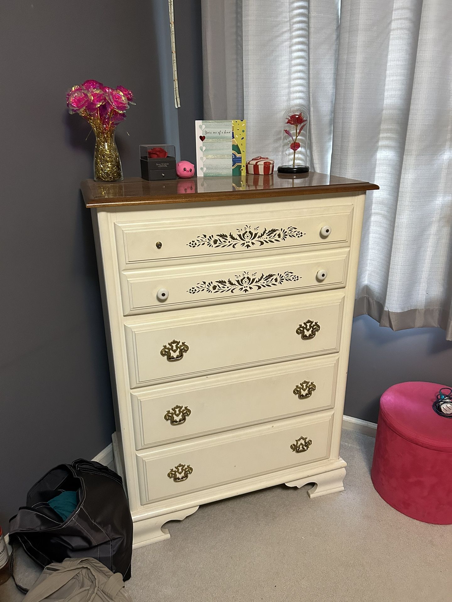 Queen Bed, Dresser, With Mirror, Chest Of Drawers, And Nightstand