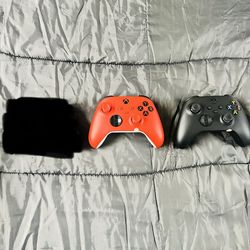 Xbox Wireless Gaming Controller Black Color Play on Xbox, Windows, Android, iOS, VR Headset $40/ea