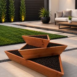 Cedar 3 Tier Triangular Wooden Planter 