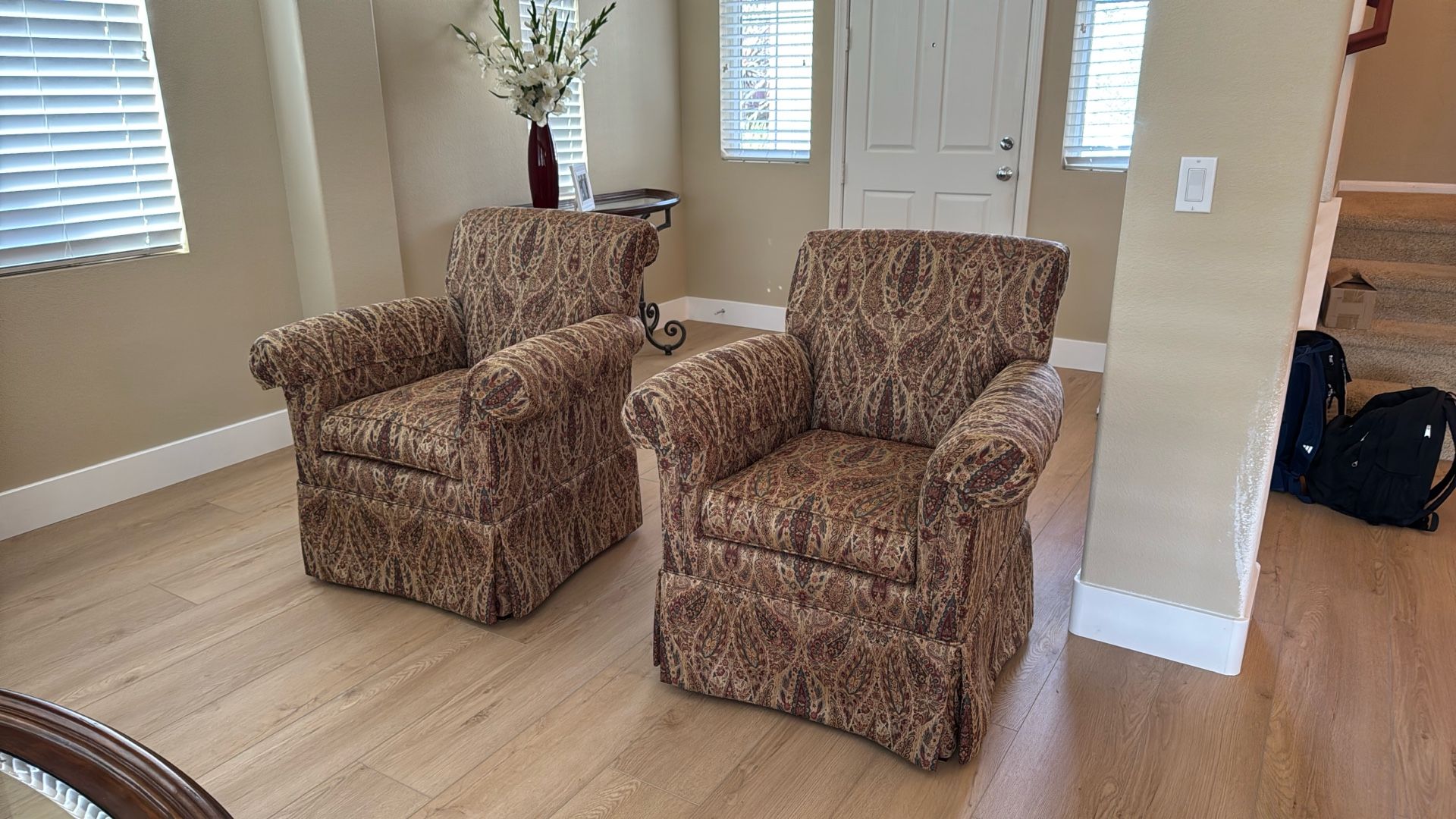 Set Of 2 Ethan Allen Chairs