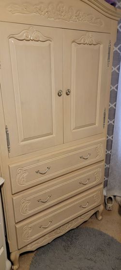 Free handmade furniture