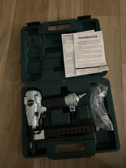 METABO  STAPLER