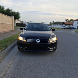 2014 Volkswagen Passat