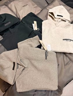 ESSENTIALS HOODIE