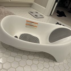 Boon Baby Bathtub