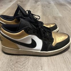 Jordan 1 Low Gold Toe
