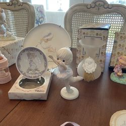 Precious Moments Collectibles 