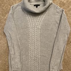 Banana Republic Turtleneck Sweater 