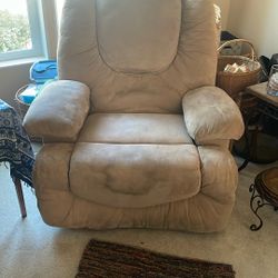 Free Recliner