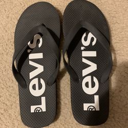 Levi’s Sandals 