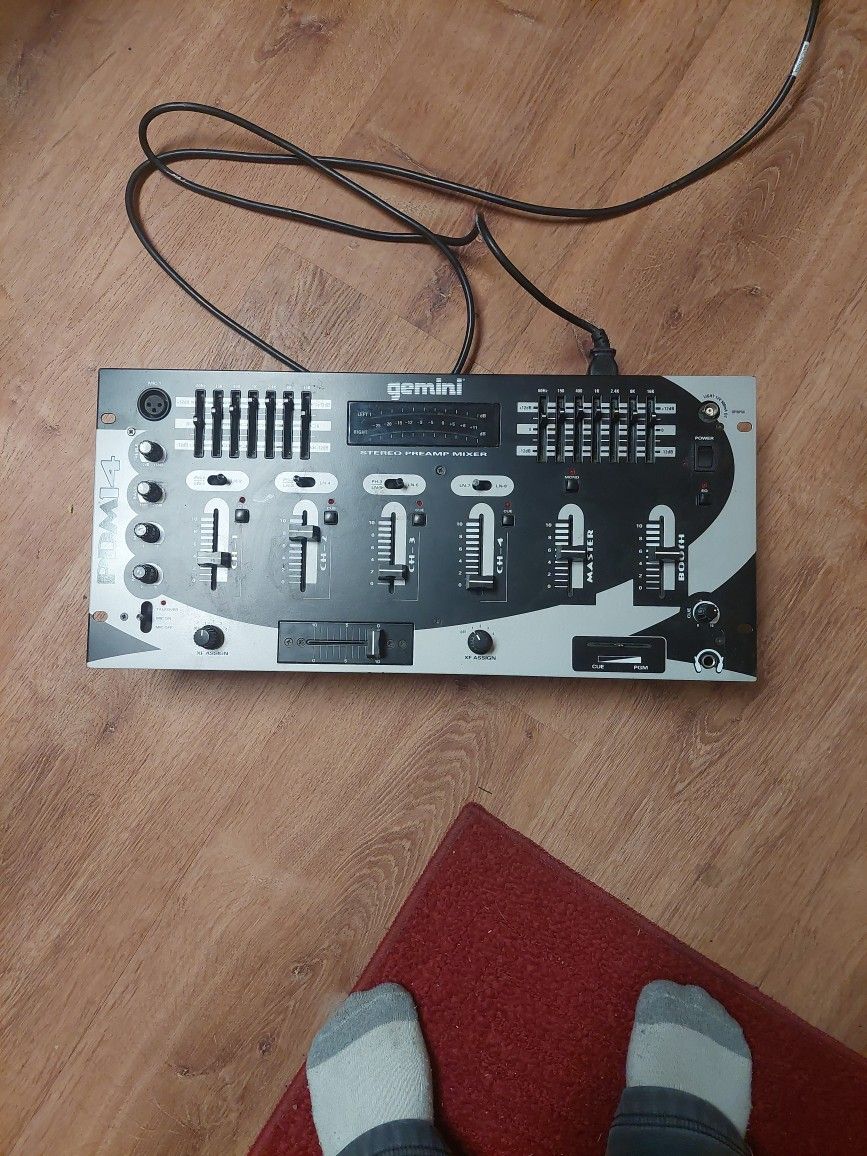 Gemini Professional Sound Mixer