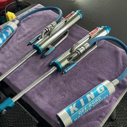 King Shocks 2.5x10