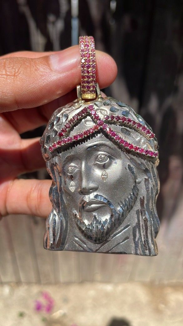 14k Jesus Pendant