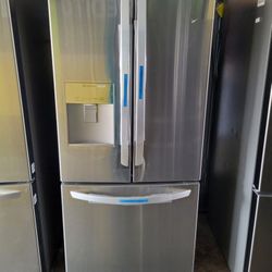 LG French Door Refrigerator 30 Wide PSUXH